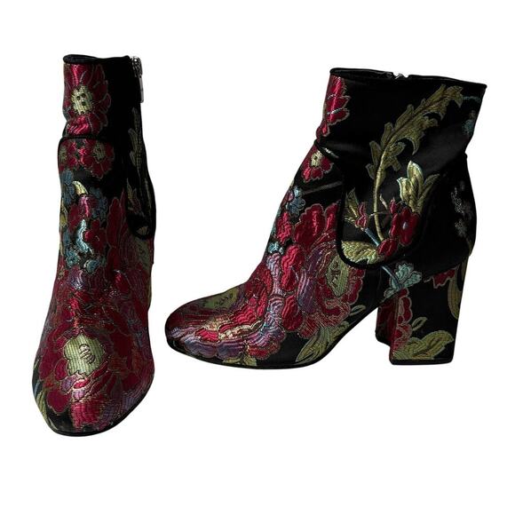 Marc Fisher Shoes - Marc Fisher Embroidered  Brocade Jana Ankle Boots 7.5M Floral Block Heel